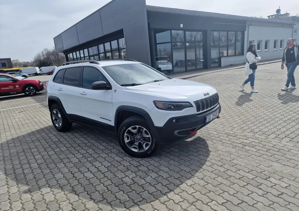 Jeep Cherokee cena 96000 przebieg: 72000, rok produkcji 2019 z Katowice małe 352